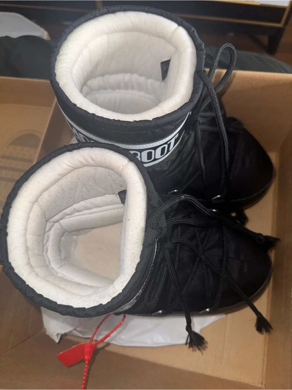 Moon Boot iconic moon